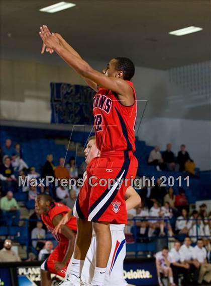 Thumbnail 1 in Pearce vs. Centennial (4A Bi-District Playoffs) photogallery.