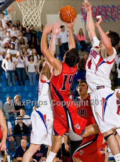 Thumbnail 1 in Pearce vs. Centennial (4A Bi-District Playoffs) photogallery.