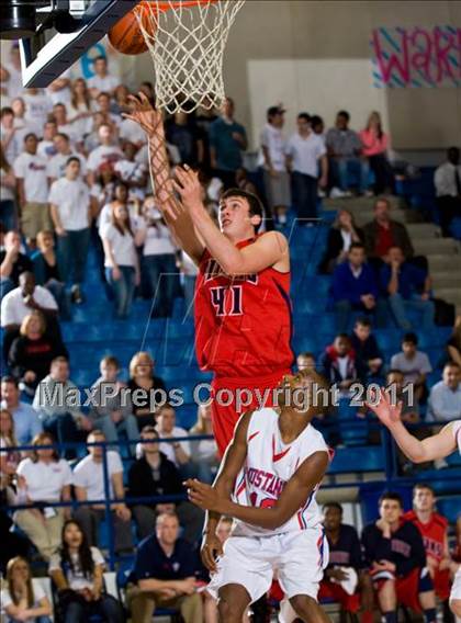 Thumbnail 2 in Pearce vs. Centennial (4A Bi-District Playoffs) photogallery.