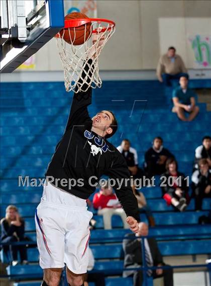 Thumbnail 1 in Pearce vs. Centennial (4A Bi-District Playoffs) photogallery.