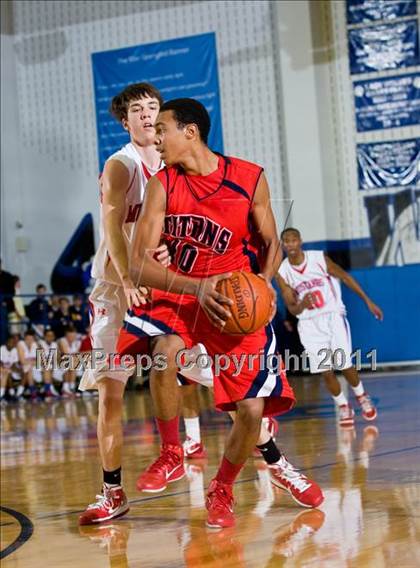 Thumbnail 1 in Pearce vs. Centennial (4A Bi-District Playoffs) photogallery.