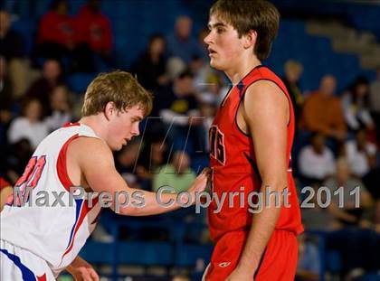Thumbnail 1 in Pearce vs. Centennial (4A Bi-District Playoffs) photogallery.
