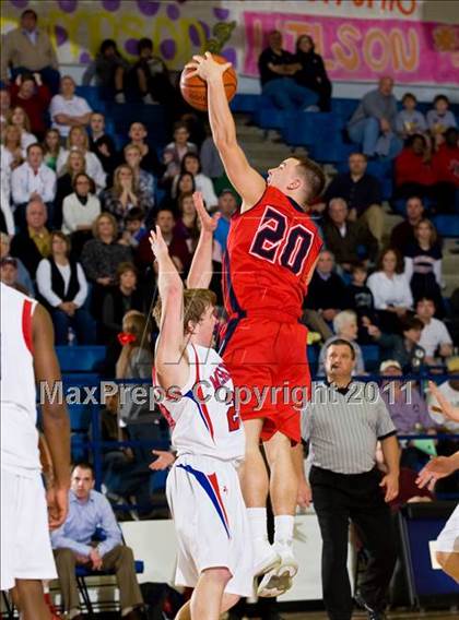 Thumbnail 1 in Pearce vs. Centennial (4A Bi-District Playoffs) photogallery.