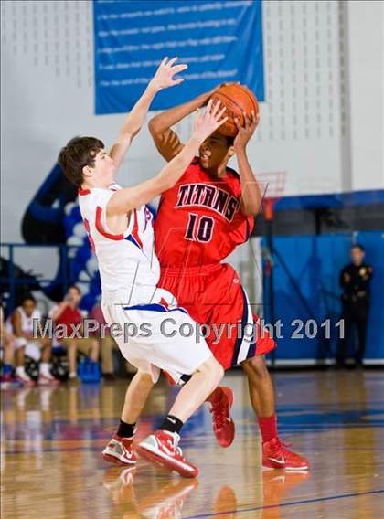 Thumbnail 3 in Pearce vs. Centennial (4A Bi-District Playoffs) photogallery.