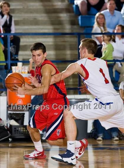 Thumbnail 3 in Pearce vs. Centennial (4A Bi-District Playoffs) photogallery.