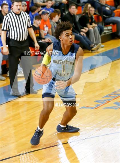 Thumbnail 3 in Prolific Prep vs. Huntington Prep (Marshall County Hoopfest) photogallery.