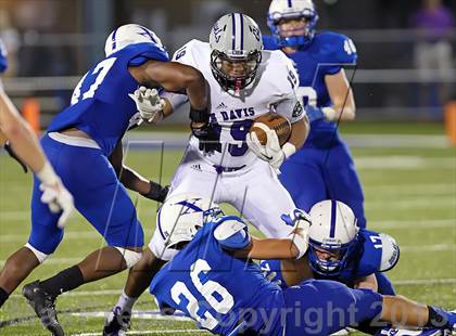 Thumbnail 2 in Ben Davis @ St. Xavier (Crosstown Showdown) photogallery.