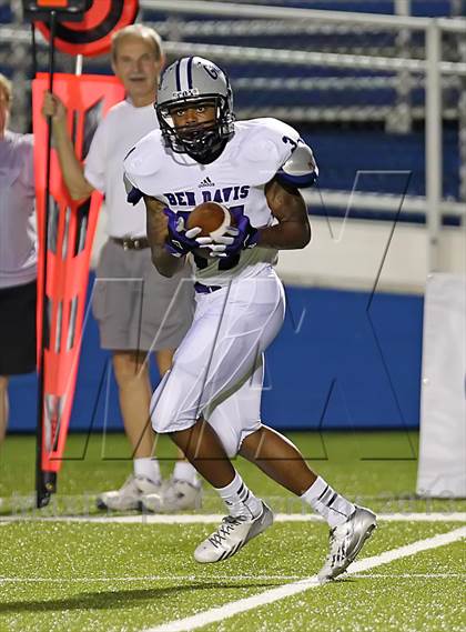 Thumbnail 2 in Ben Davis @ St. Xavier (Crosstown Showdown) photogallery.