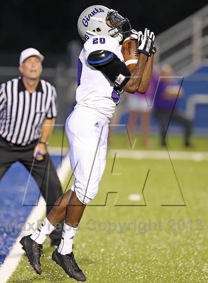 Thumbnail 1 in Ben Davis @ St. Xavier (Crosstown Showdown) photogallery.
