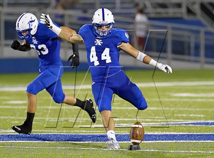 Thumbnail 2 in Ben Davis @ St. Xavier (Crosstown Showdown) photogallery.