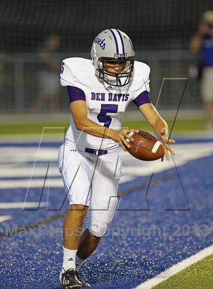 Thumbnail 2 in Ben Davis @ St. Xavier (Crosstown Showdown) photogallery.