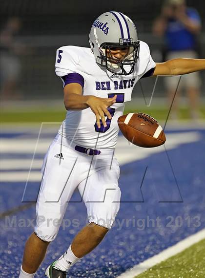 Thumbnail 1 in Ben Davis @ St. Xavier (Crosstown Showdown) photogallery.