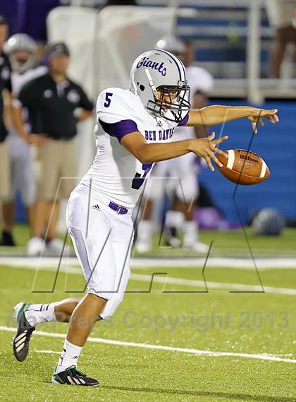 Thumbnail 2 in Ben Davis @ St. Xavier (Crosstown Showdown) photogallery.