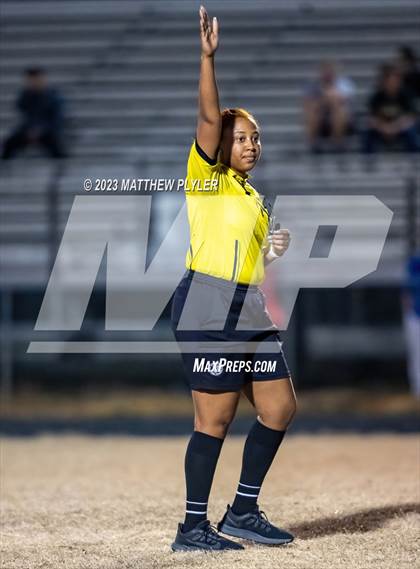 Thumbnail 2 in Pine Forest @ Jack Britt (scrimmage) photogallery.