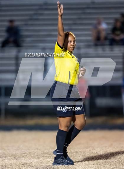 Thumbnail 1 in Pine Forest @ Jack Britt (scrimmage) photogallery.
