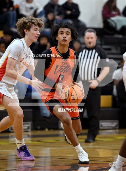 Thumbnail 3 in Marysville vs. Chico (Mel Good Holiday Classic) photogallery.