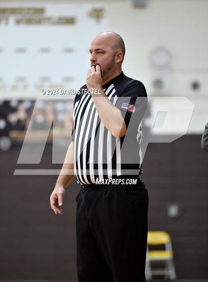 Thumbnail 2 in Marysville vs. Chico (Mel Good Holiday Classic) photogallery.