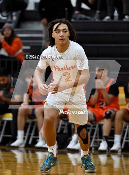 Thumbnail 3 in Marysville vs. Chico (Mel Good Holiday Classic) photogallery.