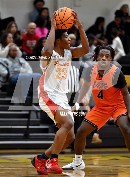 Thumbnail 1 in Marysville vs. Chico (Mel Good Holiday Classic) photogallery.