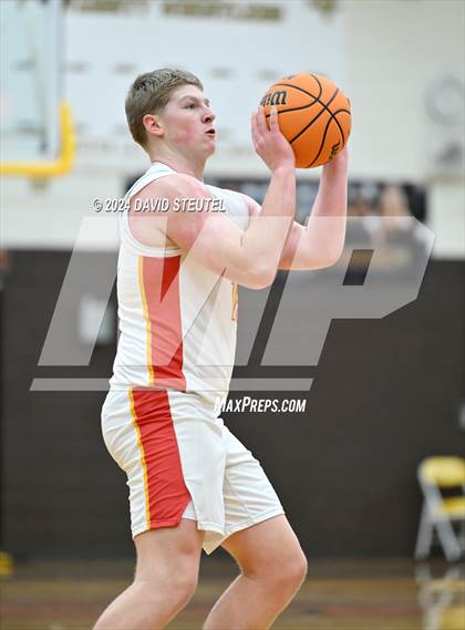 Thumbnail 2 in Marysville vs. Chico (Mel Good Holiday Classic) photogallery.