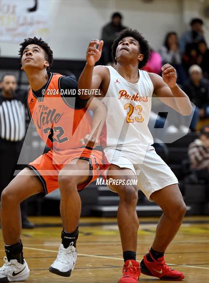 Thumbnail 3 in Marysville vs. Chico (Mel Good Holiday Classic) photogallery.
