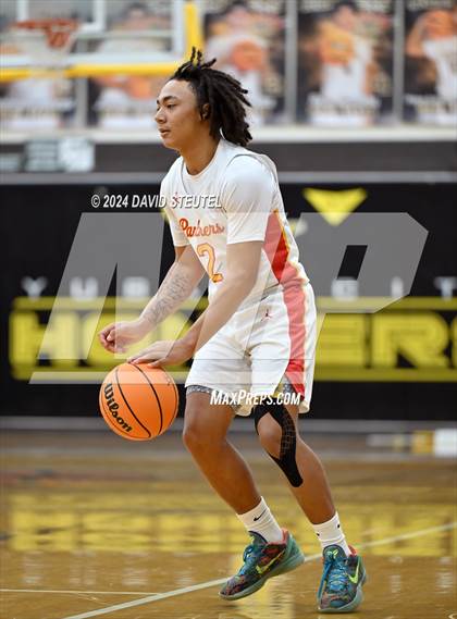 Thumbnail 2 in Marysville vs. Chico (Mel Good Holiday Classic) photogallery.
