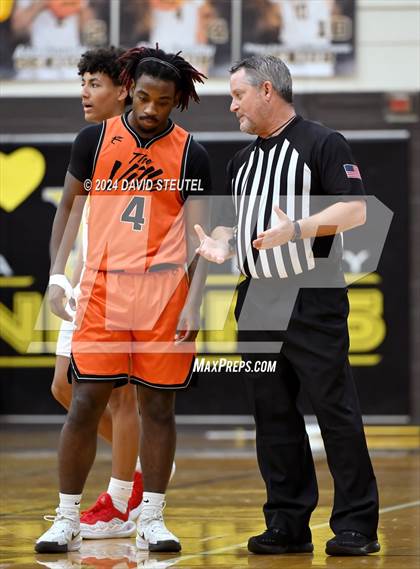 Thumbnail 1 in Marysville vs. Chico (Mel Good Holiday Classic) photogallery.