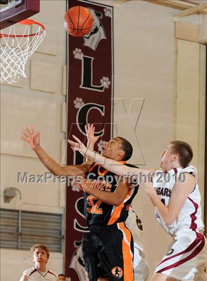 Thumbnail 2 in Lancaster Country Day vs Antietam photogallery.
