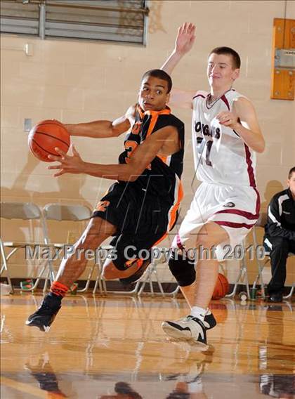 Thumbnail 3 in Lancaster Country Day vs Antietam photogallery.