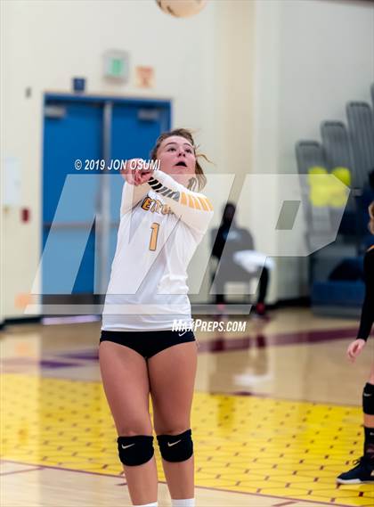 Thumbnail 2 in Ventura @ Oxnard photogallery.