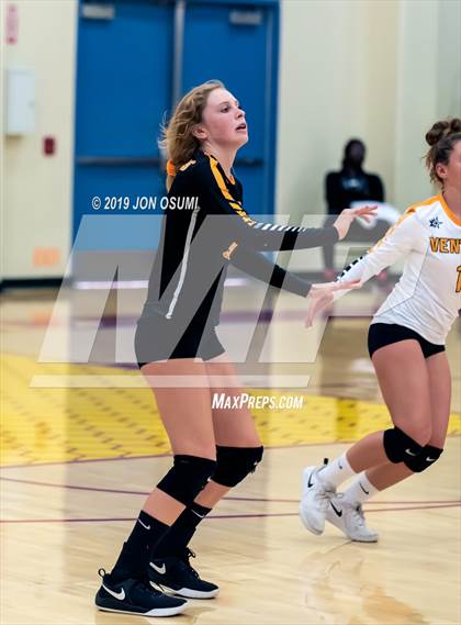 Thumbnail 2 in Ventura @ Oxnard photogallery.