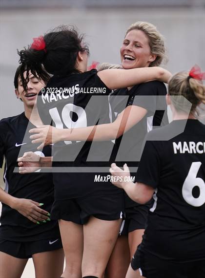 Thumbnail 2 in Marcus vs. Arlington (UIL 6A Area Playoff) photogallery.