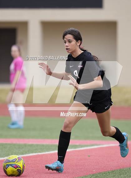 Thumbnail 3 in Marcus vs. Arlington (UIL 6A Area Playoff) photogallery.