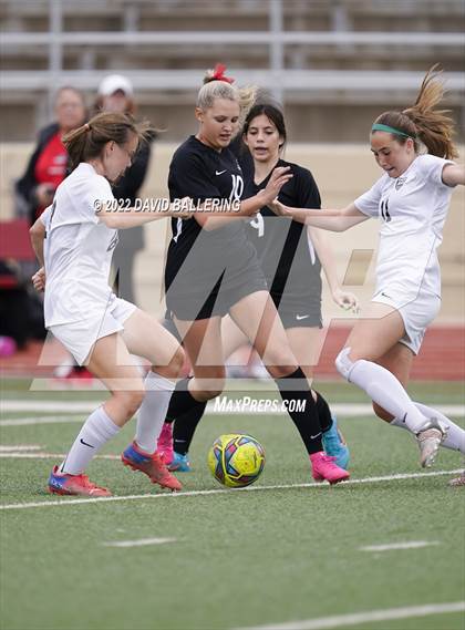 Thumbnail 1 in Marcus vs. Arlington (UIL 6A Area Playoff) photogallery.