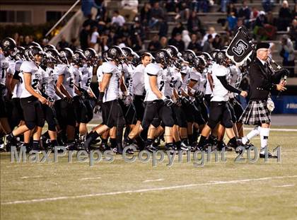 Thumbnail 2 in La Habra vs. Servite photogallery.