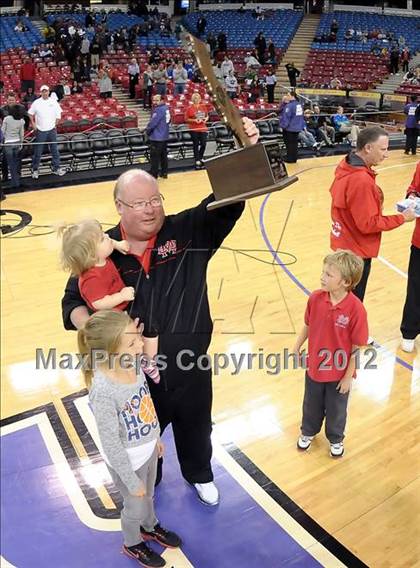 Thumbnail 2 in Mater Dei vs. Sheldon (CIF State D1 Final) photogallery.