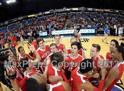 Thumbnail 2 in Mater Dei vs. Sheldon (CIF State D1 Final) photogallery.