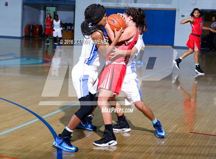 Thumbnail 1 in Harvard-Westlake vs Serra photogallery.