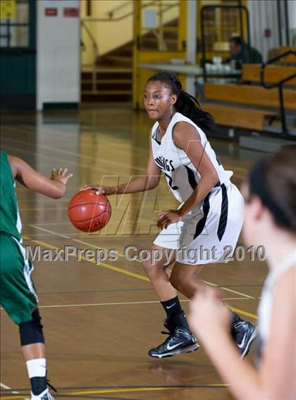 Thumbnail 1 in Mira Costa vs. Stockdale (Santa Barbara Tournament of Champions) photogallery.