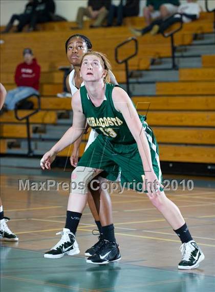 Thumbnail 3 in Mira Costa vs. Stockdale (Santa Barbara Tournament of Champions) photogallery.
