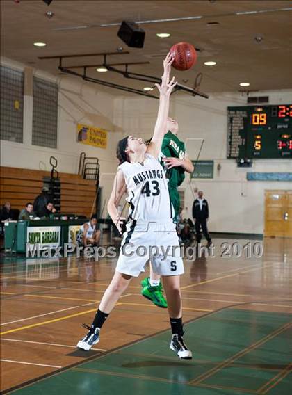 Thumbnail 1 in Mira Costa vs. Stockdale (Santa Barbara Tournament of Champions) photogallery.
