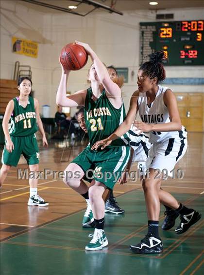 Thumbnail 2 in Mira Costa vs. Stockdale (Santa Barbara Tournament of Champions) photogallery.
