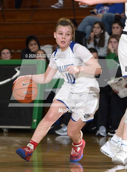 Thumbnail 2 in Folsom vs. Mission Hills (MLK Showcase) photogallery.