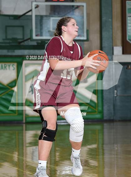 Thumbnail 3 in Folsom vs. Mission Hills (MLK Showcase) photogallery.