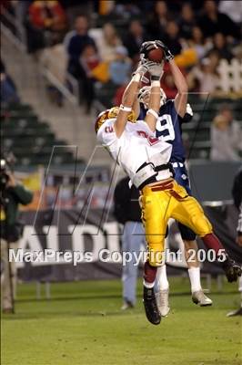 Thumbnail 1 in Esperanza vs Loyola (D1 Section Final) photogallery.