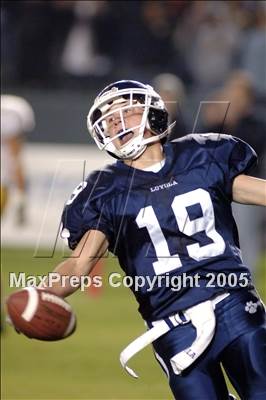 Thumbnail 2 in Esperanza vs Loyola (D1 Section Final) photogallery.