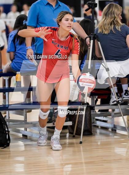 Thumbnail 3 in Desert Hills vs. Beckman (Nike Tournament of Champions) photogallery.