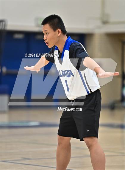 Thumbnail 2 in Kennedy vs Alameda photogallery.