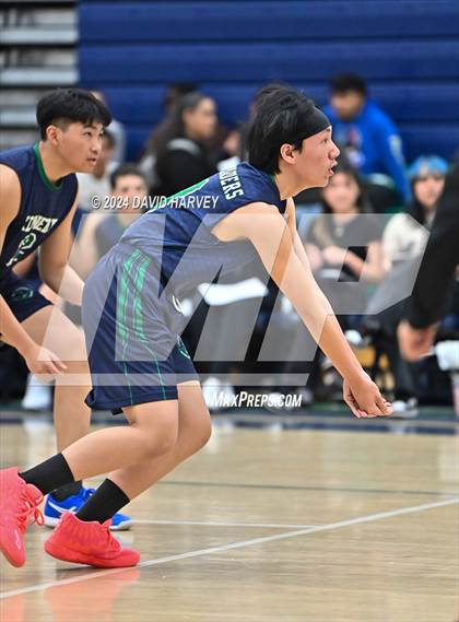 Thumbnail 3 in Kennedy vs Alameda photogallery.