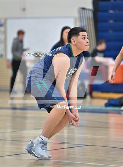 Thumbnail 2 in Kennedy vs Alameda photogallery.